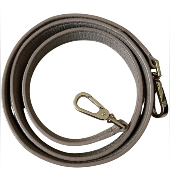 Kate Spade New York Chester Street Pebble Leather Satchel EUC Almond, Black Trim - Picture 3 of 6